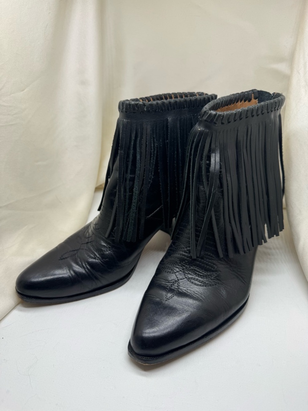 Bettye Muller Black Fringe cowboy Ankle Booties Size US7